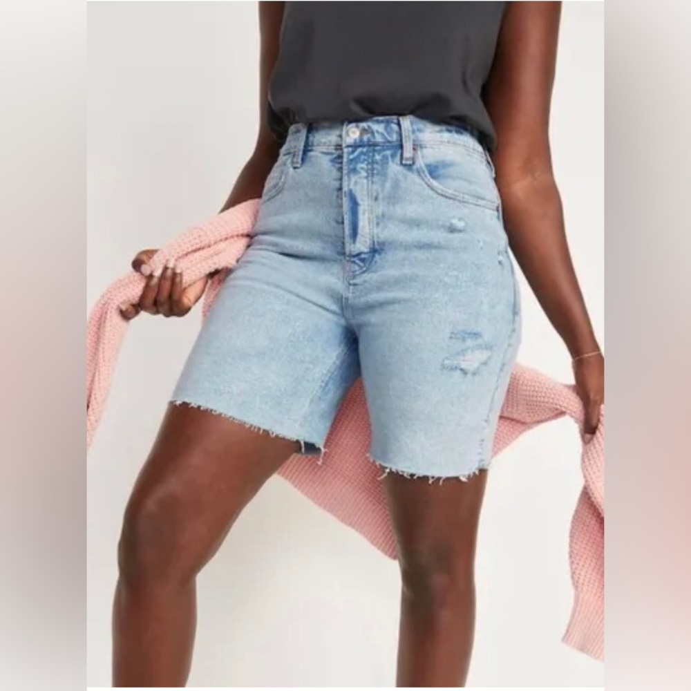 OLD NAVY Sky-Hi Distressed Denim Shorts